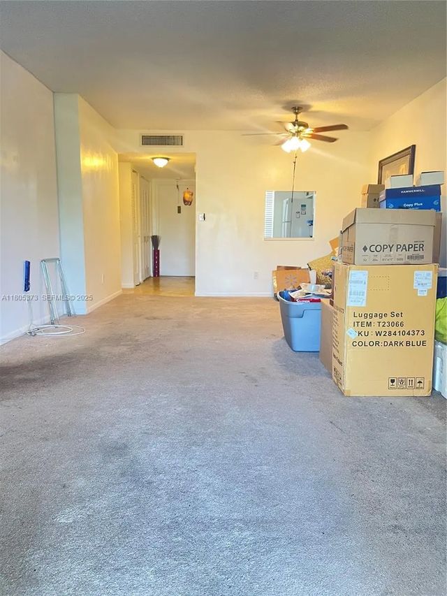 6071 Nw 61st Avenue #311, Tamarac
