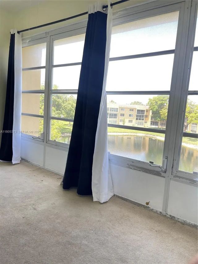 4 of 13 - 6071 Nw 61st Avenue #311, Tamarac, FL