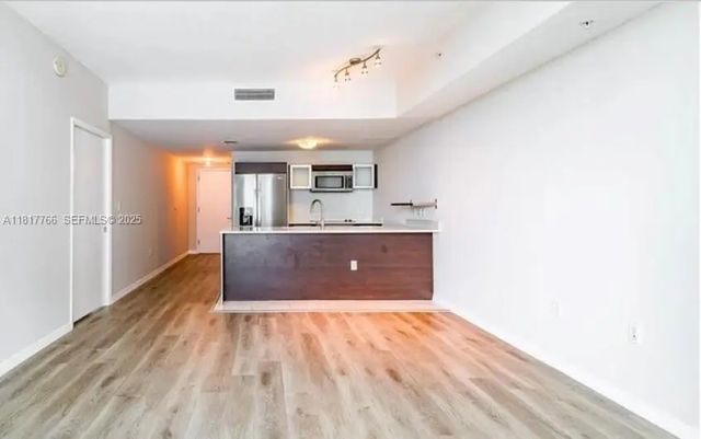 5 of 31 - 1900 N Bayshore Drive #3909, Miami, FL