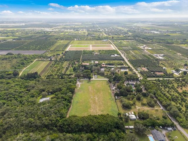5 of 12 - 304xx Sw 202nd Avenue, Homestead, FL