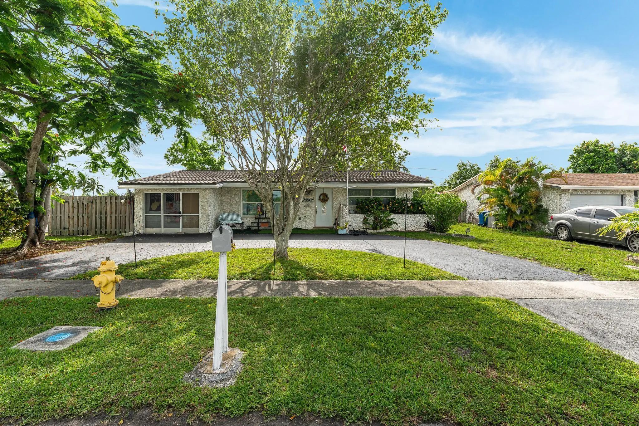 2550 Nw 89th Avenue, Sunrise