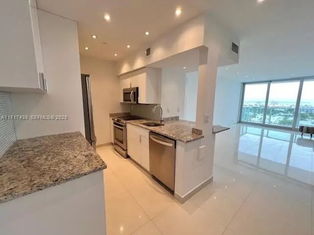 2 of 65 - 1000 West Avenue #ph-07, Miami Beach, FL