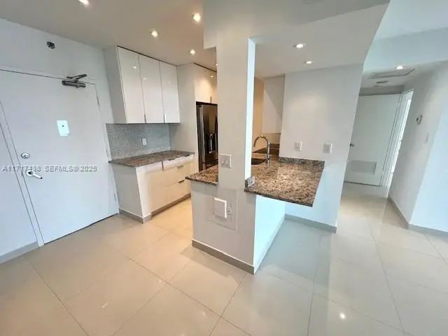 4 of 65 - 1000 West Avenue #ph-07, Miami Beach, FL