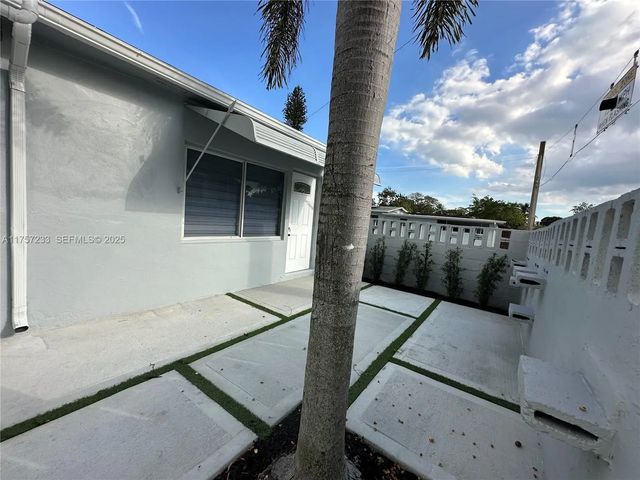 2 of 20 - 1300 Nw 7th Terrace, Fort Lauderdale, FL