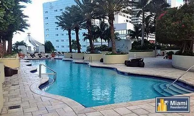 3 of 20 - 244 Biscayne Boulevard #3004, Miami, FL