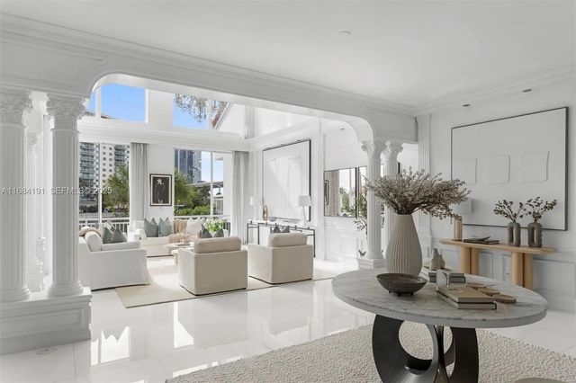 4 of 56 - 19555 Ne 37th Avenue, Aventura, FL