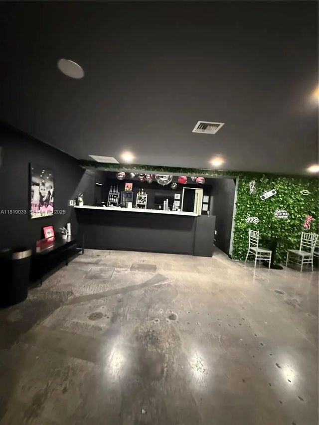 3 of 6 - 777 Ne 79th Street, Miami, FL