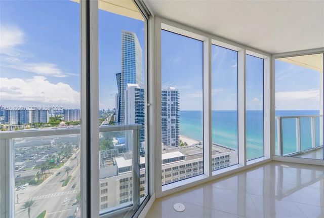 5 of 54 - 16699 Collins Avenue #2107, Sunny Isles Beach, FL