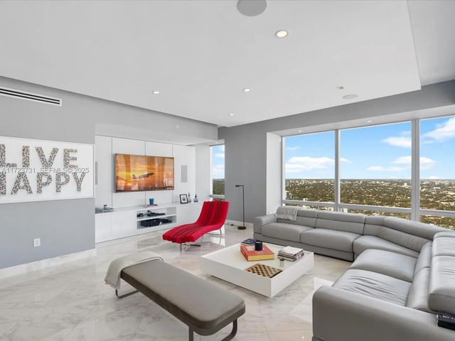 3 of 72 - 1425 Brickell Avenue #52bc, Miami, FL