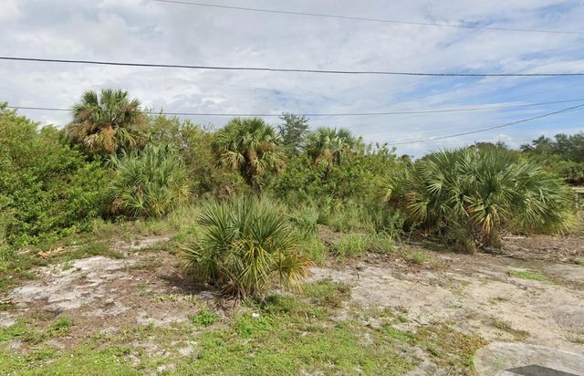 2290 42nd Street, Vero Beach