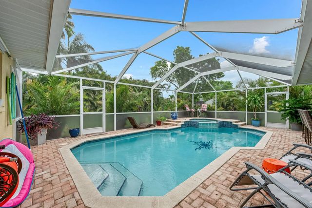 4 of 40 - 2812 Sw 29th Avenue, Cape Coral, FL