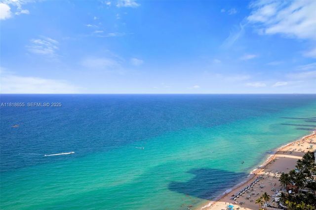 3101 S Ocean Drive #2708, Hollywood