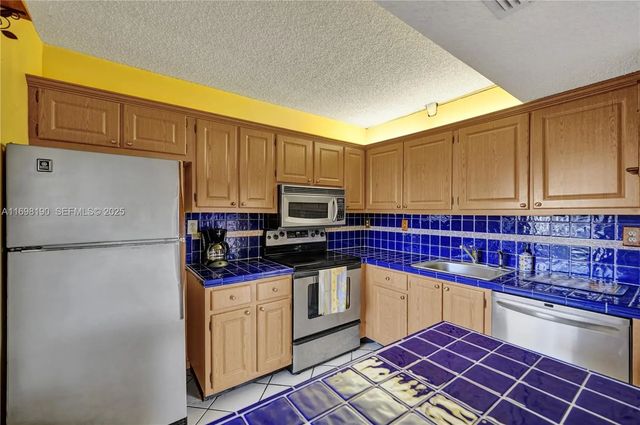 5 of 28 - 1104 N Hiatus Road #1104, Pembroke Pines, FL