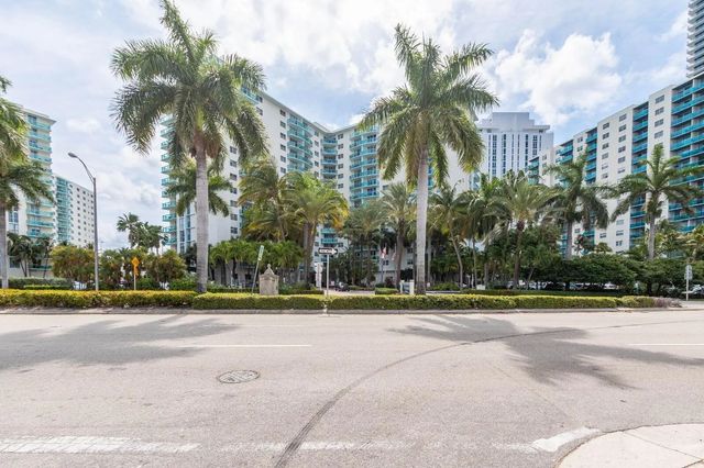 3901 S Ocean Drive #14c, Hollywood