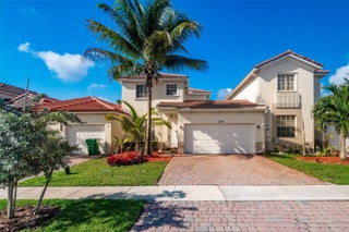 Photo of Listing #F10496027