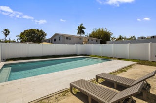 Photo of Listing #R11082548