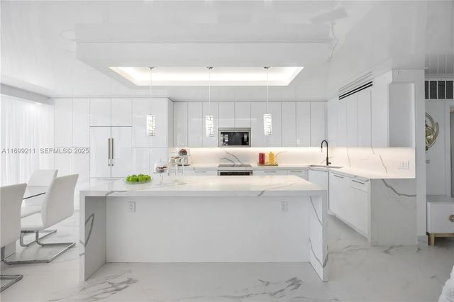 5 of 43 - 16445 Collins Avenue #1126, Sunny Isles Beach, FL