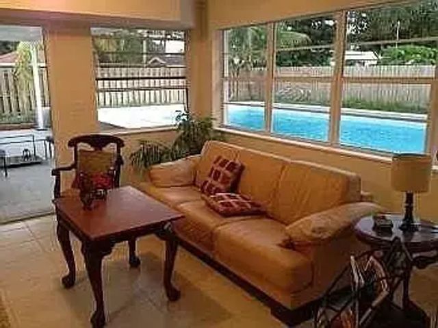 236 E 56th Street, Hialeah