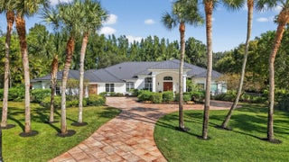 Photo of Listing #R11098425