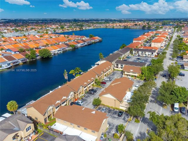 2 of 4 - 5314 W 26th Avenue #105, Hialeah, FL