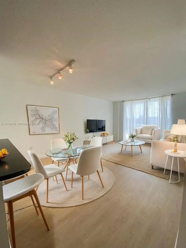 2 of 38 - 2775 Ne 187th Street #407, Aventura, FL