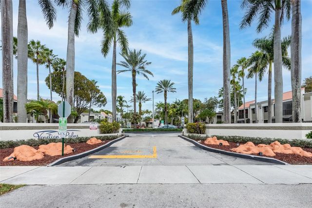 7925 Sw 104th Street #203e, Miami