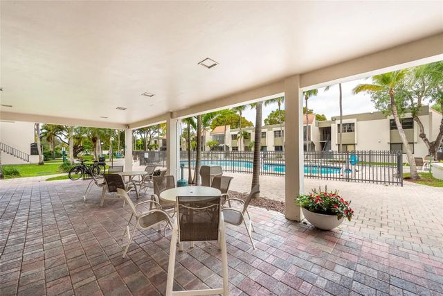 3 of 23 - 7925 Sw 104th Street #203e, Miami, FL
