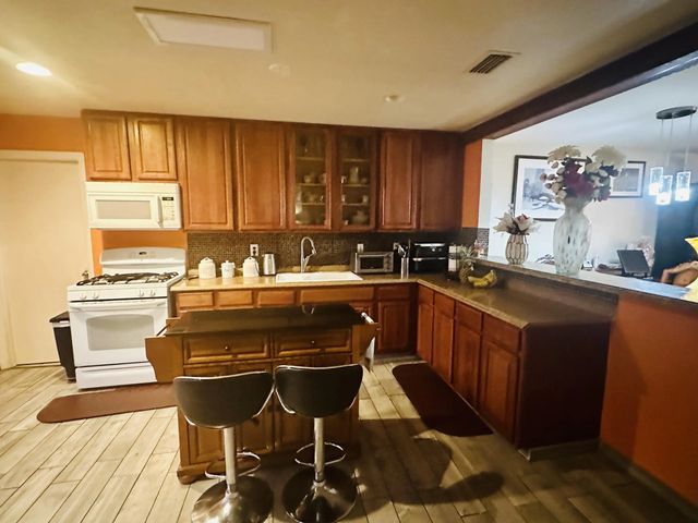 4 of 14 - 6198 Wauconda Way W, Lake Worth, FL