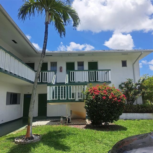 6730 Arbor Drive #210, Miramar