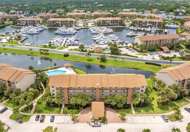 Photo of Listing #R11099050