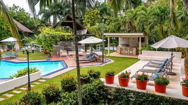 3 of 21 - 12 Bahia Minitas, , 