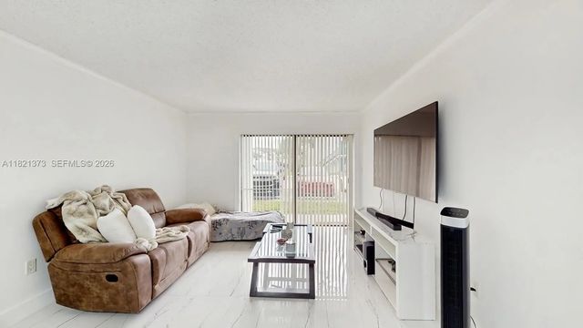 4 of 14 - 7180 Nw 179th Street #105, Hialeah, FL