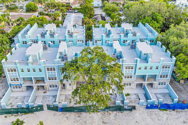 824 Se 12th Court, Fort Lauderdale
