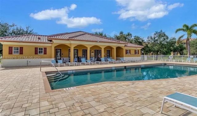 4105 Residence Drive #721, Fort Myers