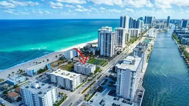 2 of 11 - 1901 S Ocean Drive #202, Hollywood, FL