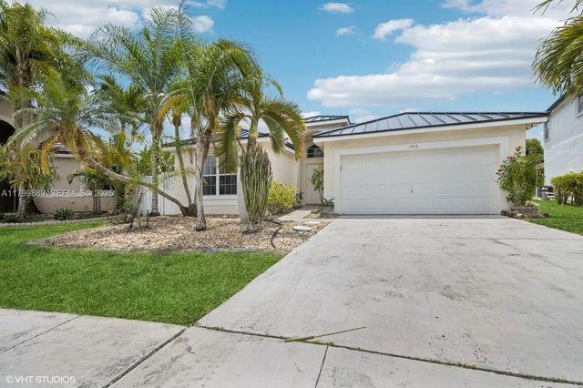 3 of 41 - 1910 Sw 183rd Terrace, Miramar, FL