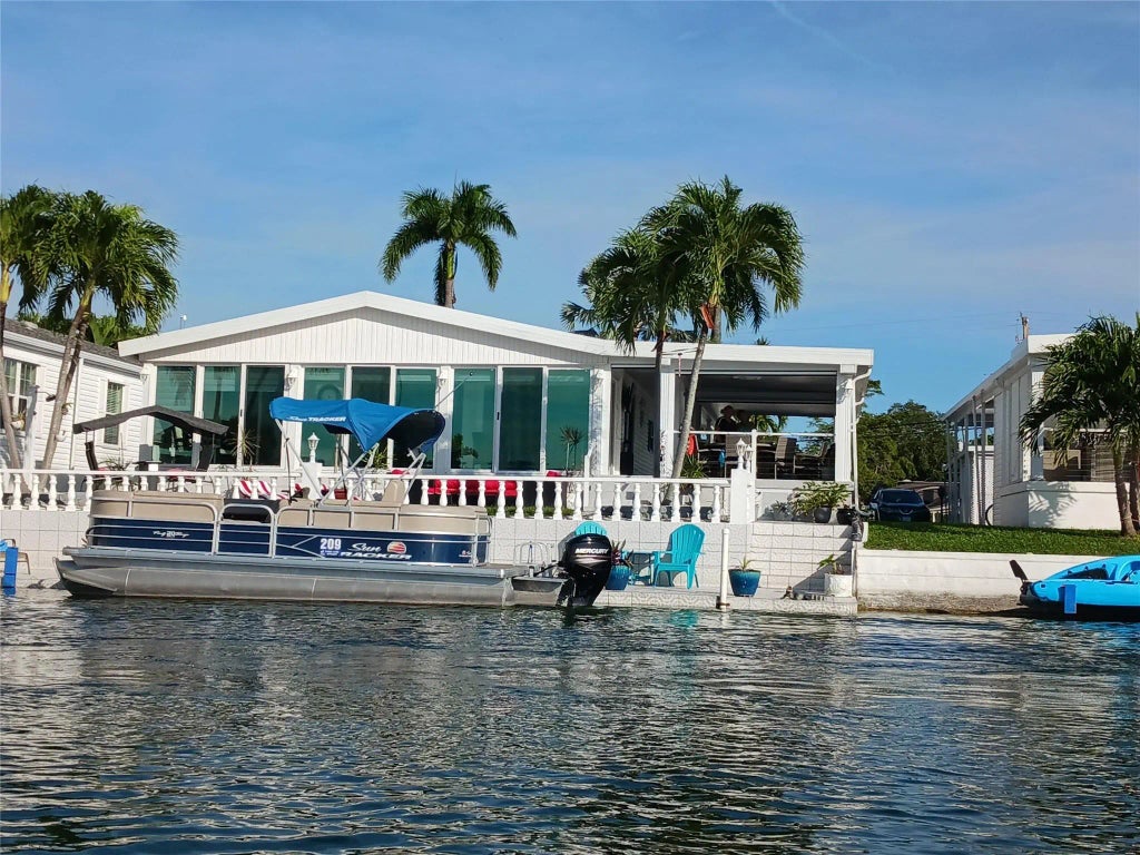 210 Lake Shore Drive, Pembroke Park