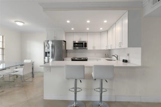 Photo of Listing #F10496232