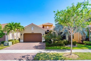 Photo of Listing #R11099452