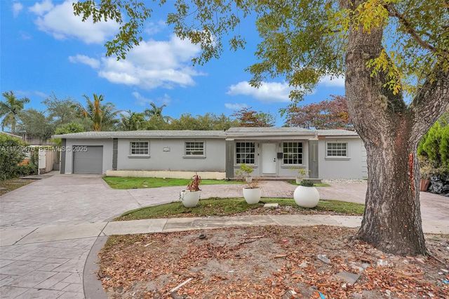 2 of 59 - 18600 Ne 7th Court, North Miami Beach, FL