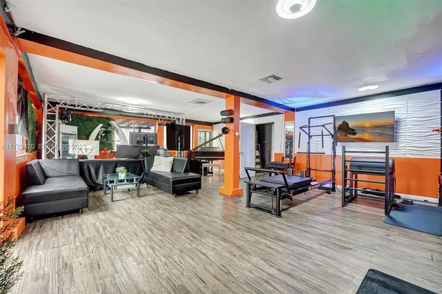 4 of 59 - 18600 Ne 7th Court, North Miami Beach, FL