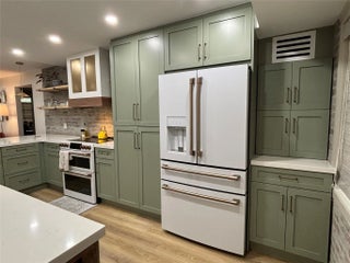 Photo of Listing #F10499275