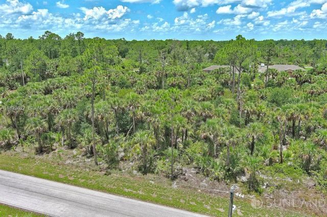 4 of 22 - 134 S Navarra Avenue, Lehigh Acres, FL