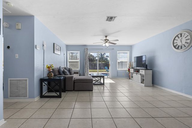 4 of 40 - 150 Princess Drive, Port St. Lucie, FL