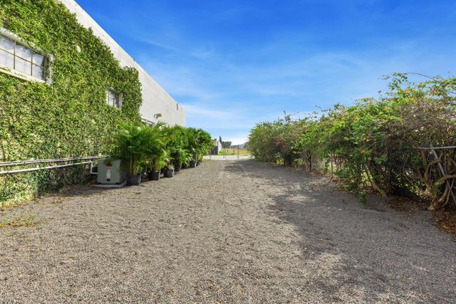 5 of 33 - 433 Flamingo Drive, West Palm Beach, FL