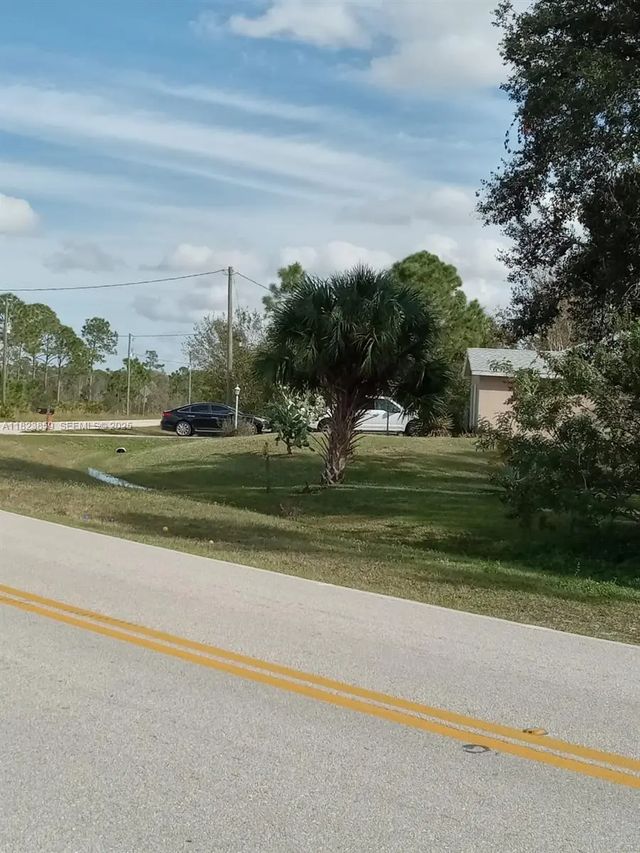 12032 Green Gulf Boulevard, 