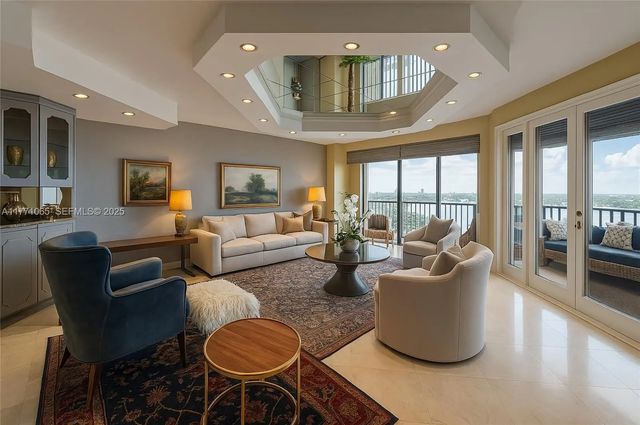 2000 Island Boulevard #3009, Aventura