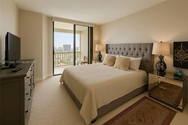 5 of 22 - 2000 Island Boulevard #3009, Aventura, FL