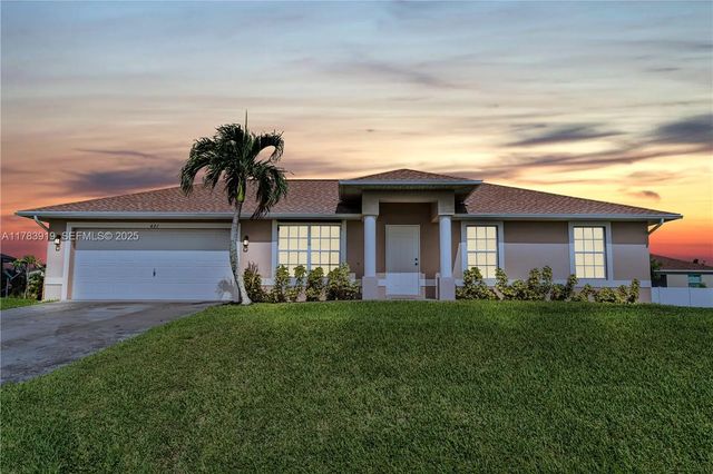 421 Nw 20th Place, Cape Coral