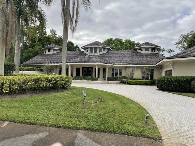 Photo of Listing #R11100266